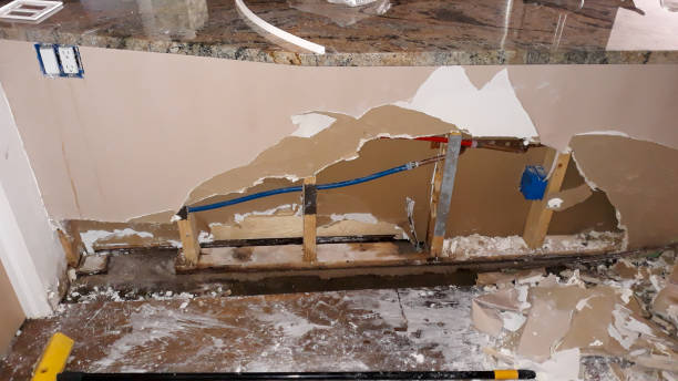 Professional Water damage restoration in Clearfield, UT